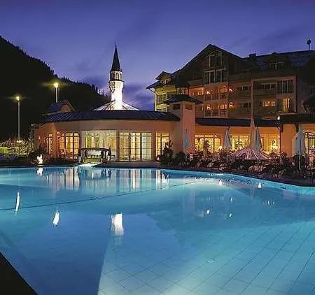 ホテル Traumhotel Liebes Rot-fluh