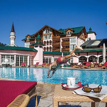 Hotel Traumhotel Liebes Rot-fluh