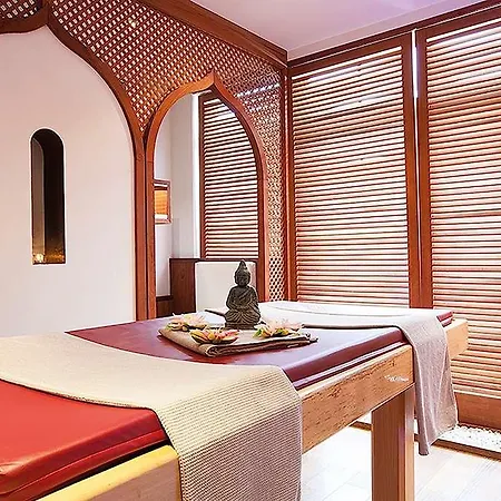 Traumhotel Liebes Rot-fluh * Grän