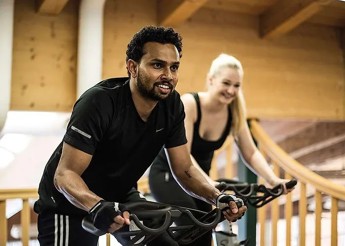 Traumhotel Liebes Rot-fluh Grän